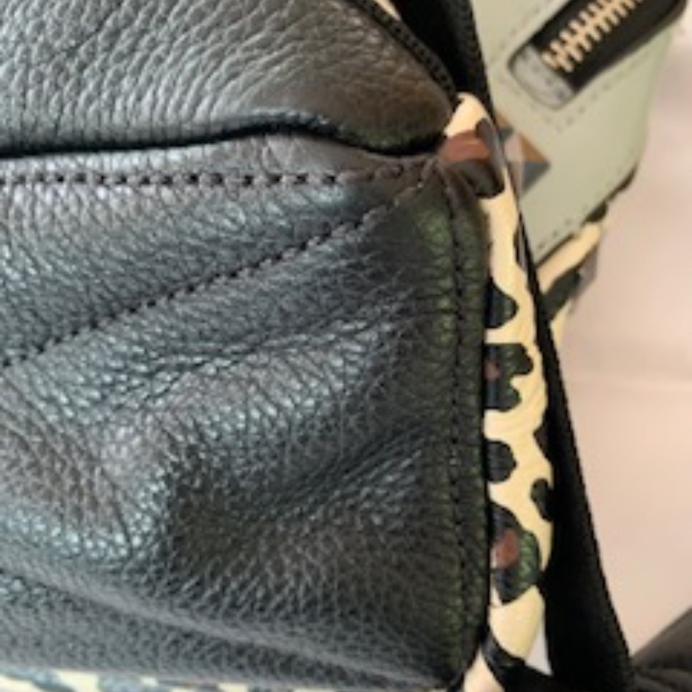 Rare Marc Jacobs leather back pack "Animal mashup" ( limited edition ) - Picture 10 of 14